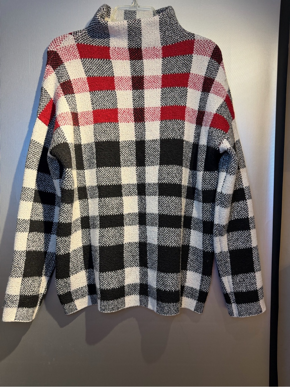 Christian Siriano Women’s Plaid Sweater Size Medium